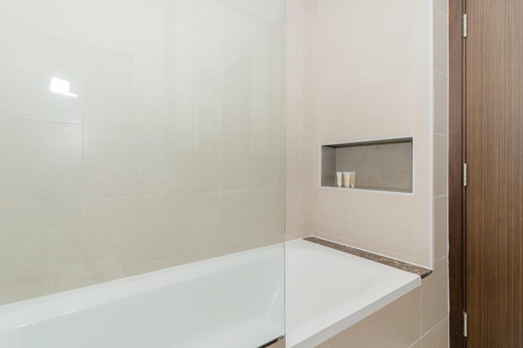 Downtown 1 Bed With City Views 迪拜 外观 照片